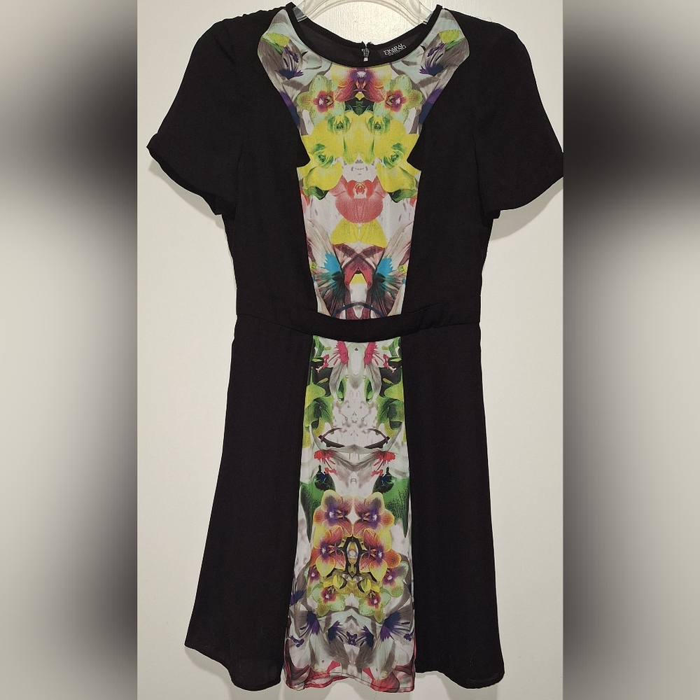 PRABAL GURUNG BLACK FLORAL FIT AND FLARE MINI DRESS. NWOT